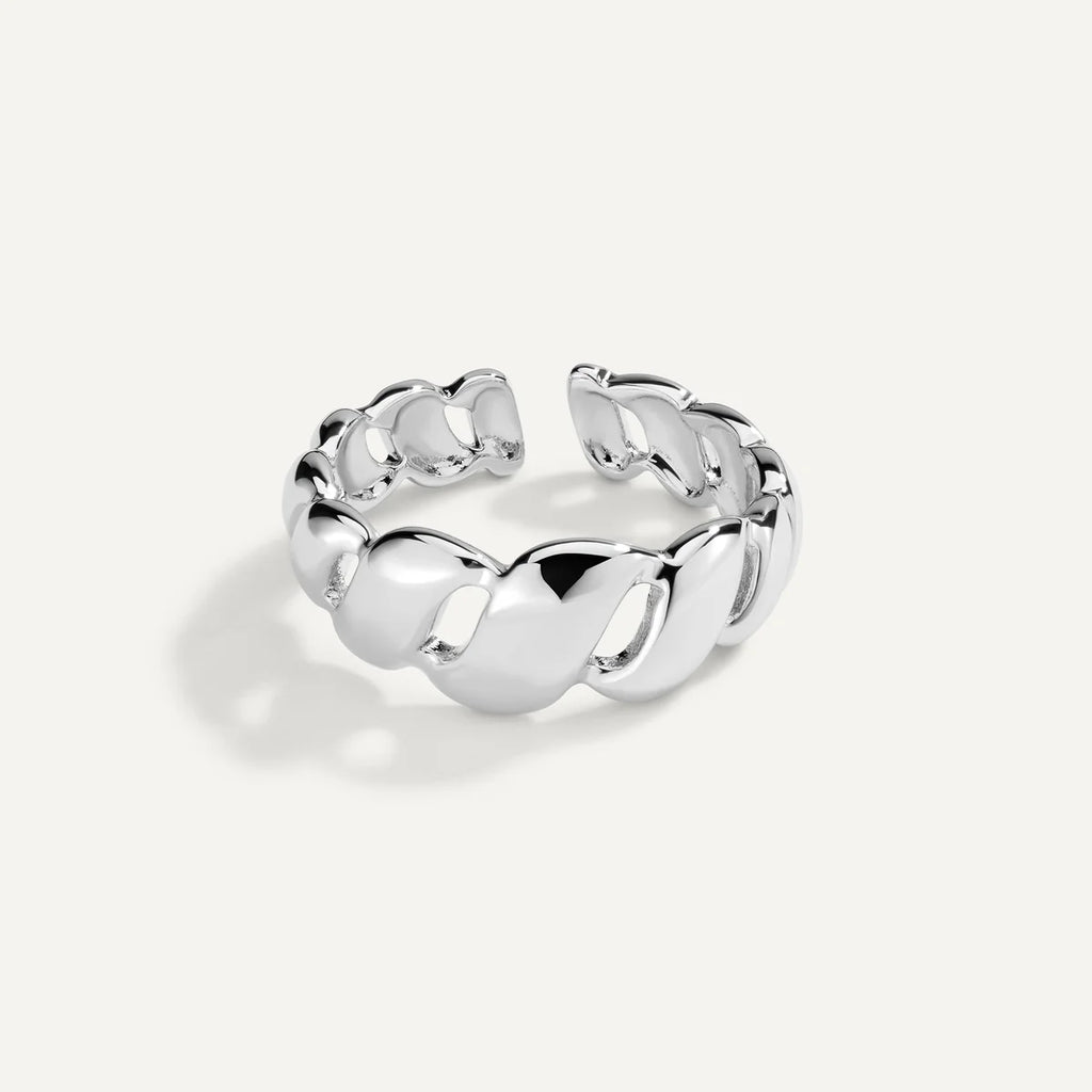 Twisted Ring